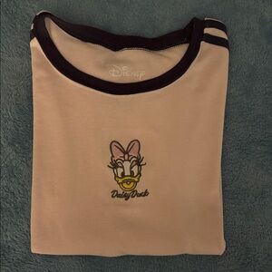 SPORTY Disney Daisy Duck Womens XL Light Pink Tee beautiful Embroidered Daisy